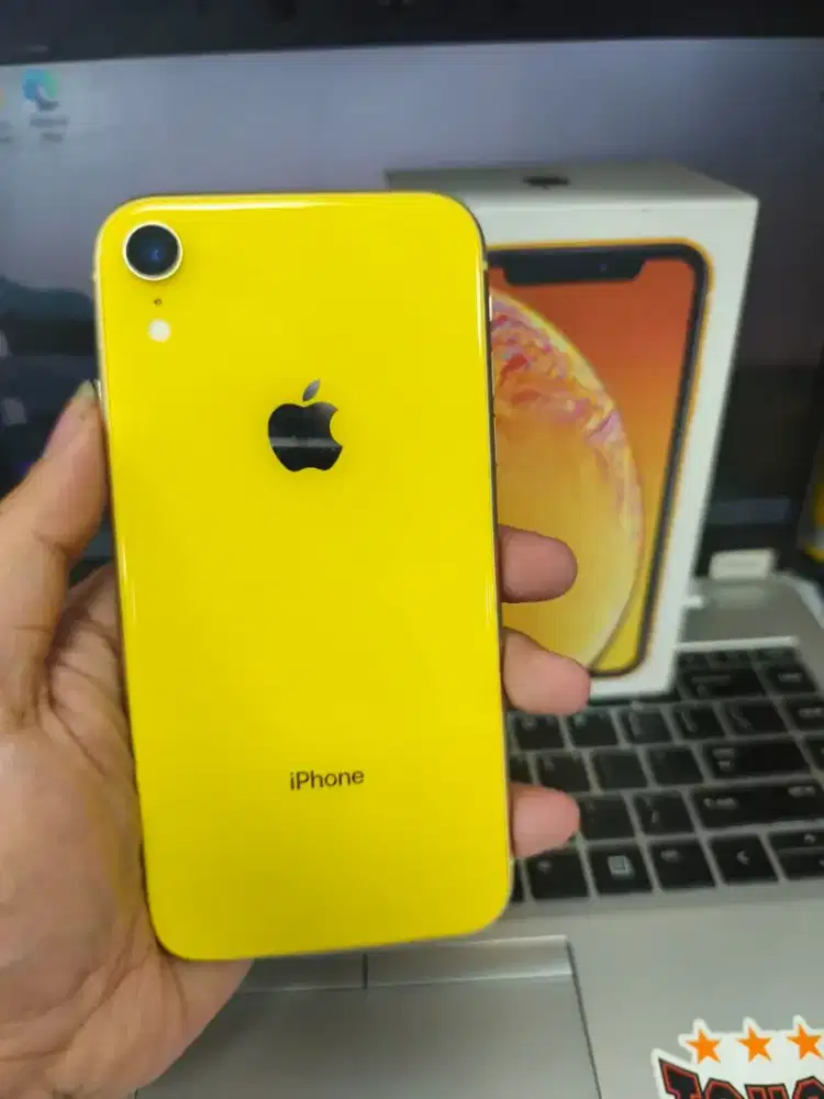iPhone XR 128gb yellow