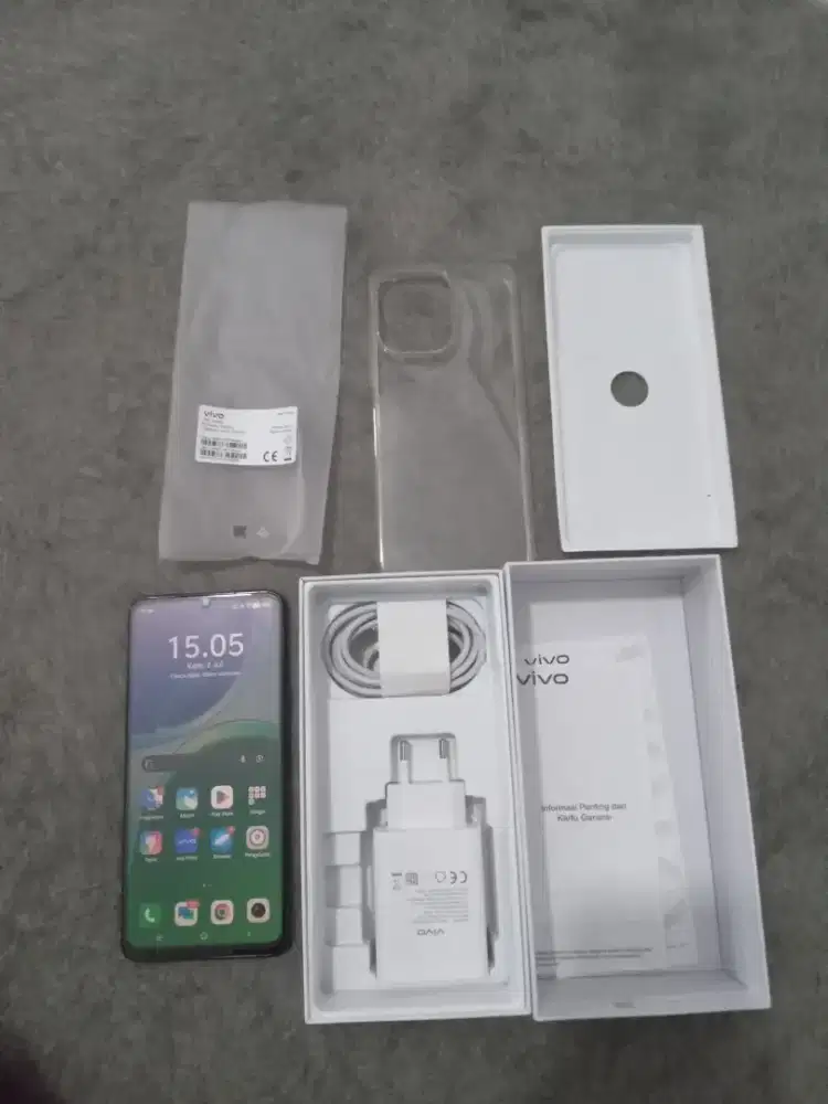 Vivo y05 black 4/128