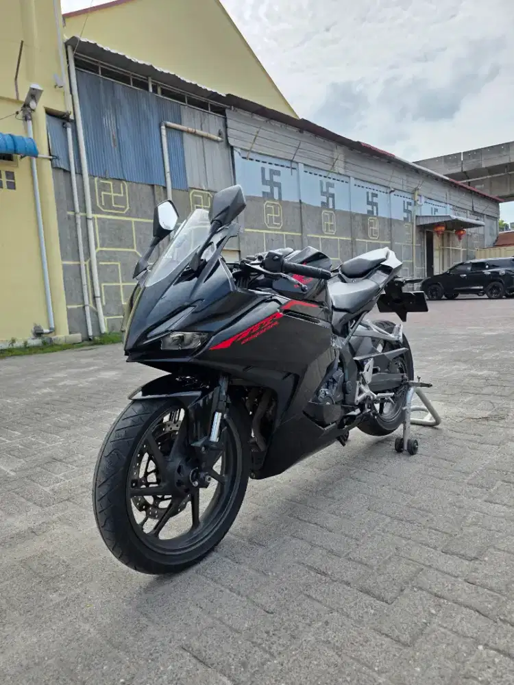 Honda New CBR 250RR Black Freedom 2023