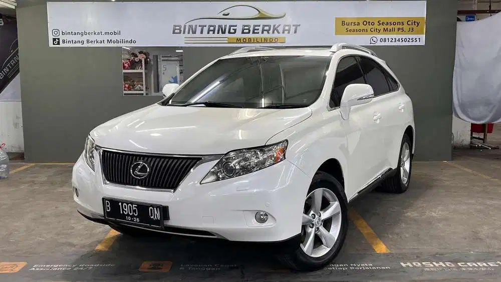 Lexus RX270 tahun 2011 Putih