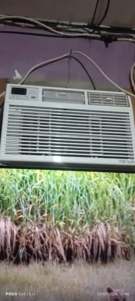 AC Window REIWA 1Pk 750 Watt (Pake 2 Bulan)