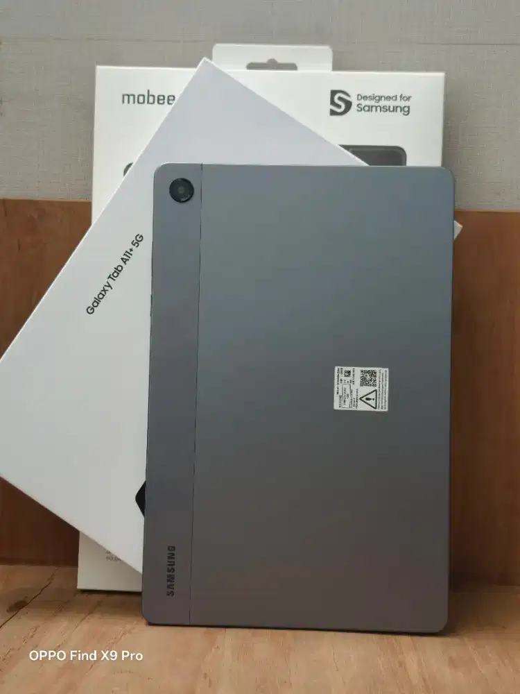 Samsung Tab A11 plus 5g 6/128 second resmi feb 2027+ book cover