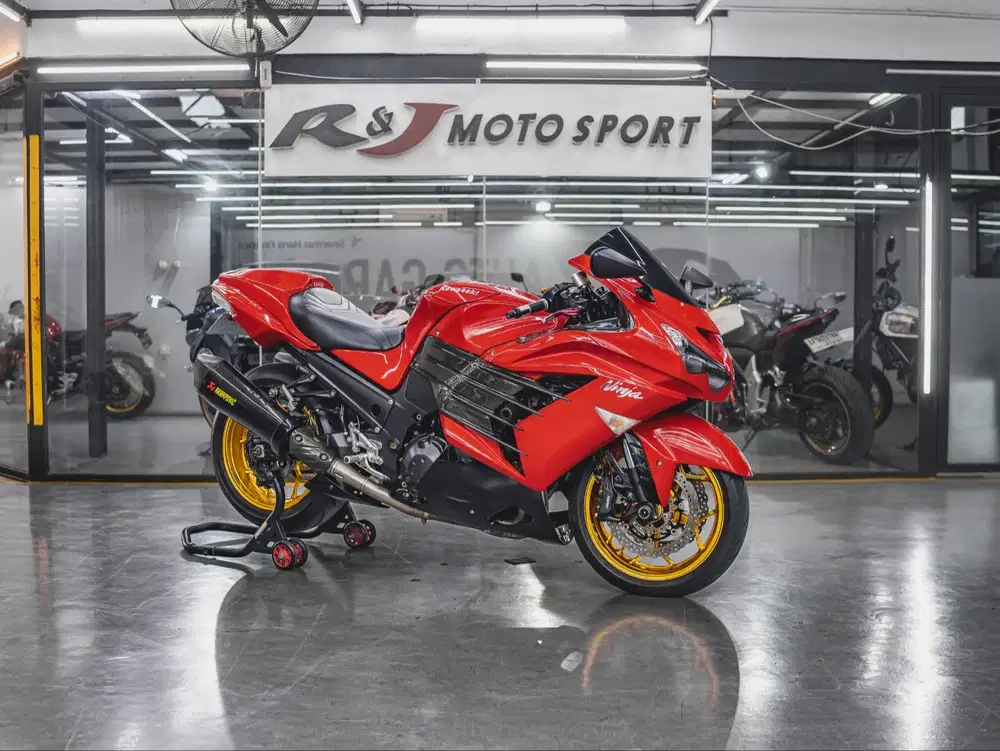 (Full Paper) Kawasaki Zx14R Nik 2013 Akrapovic KM 10.000an