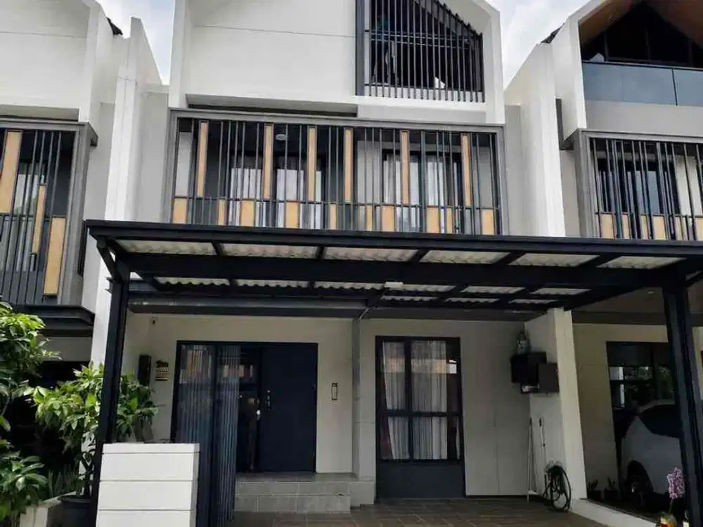 DIJUAL RUMAH 3 LANTAI ATTIC CLUSTER STROZZI SUMMARECON di GADING SERPONG