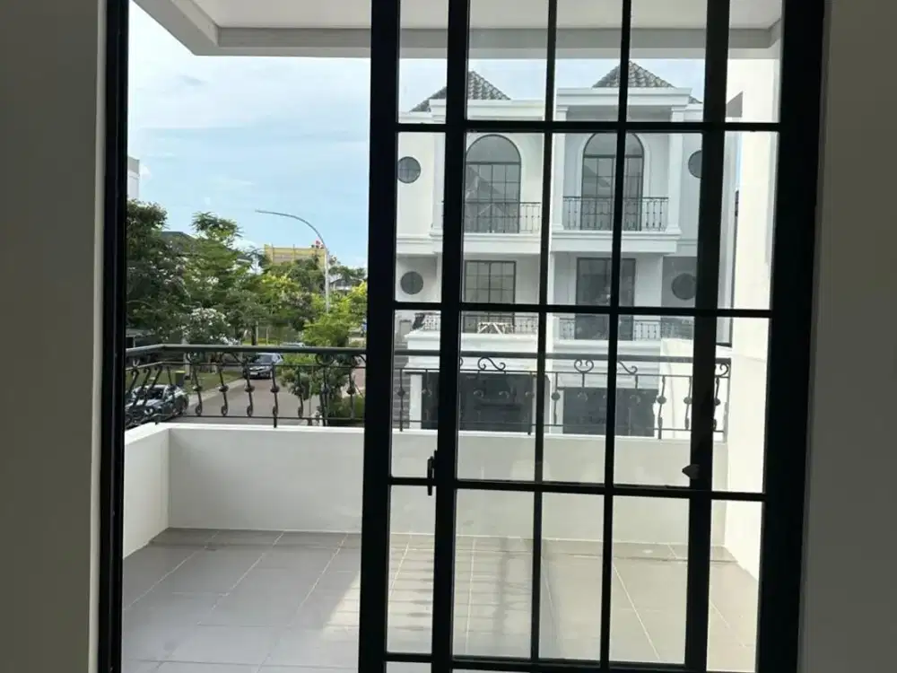 Dijual Rumah di Cluster Concerto Golf Island Pik, Uk.5x15m2, Harga : 3.150M