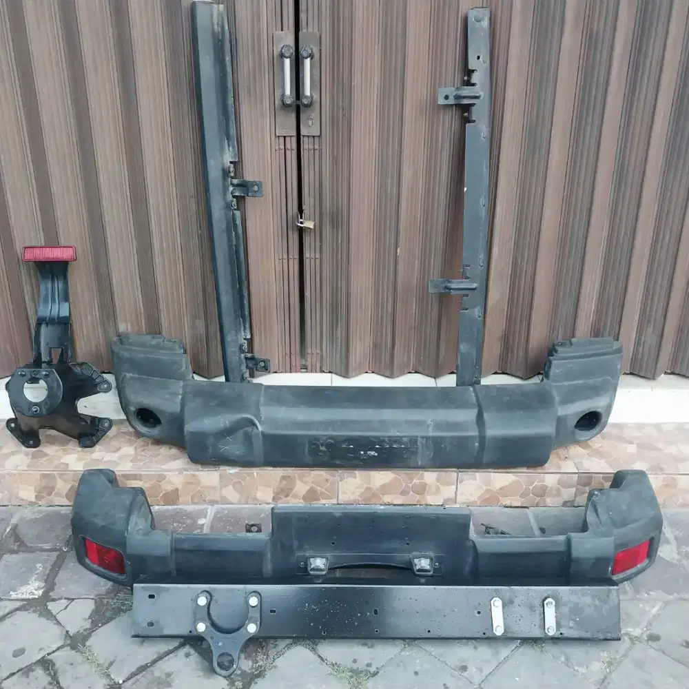 sparepart orisinil bawaan rubicon jk