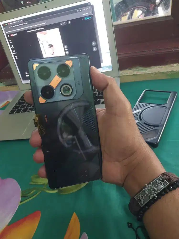 INFINIX GT 20 PRO 8+5/256GB HP ONLY MINUS BAC DESKDILZ