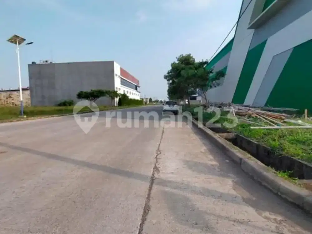 Gudang Baru Pergudangan Laksana