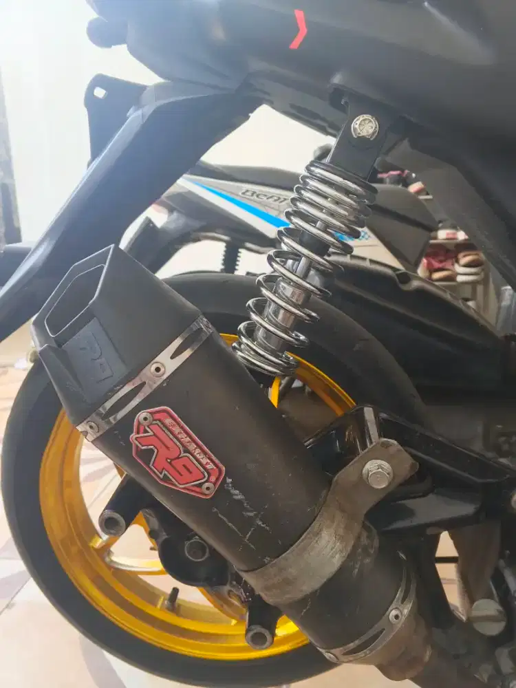 Knalpot aerox old R9 Original