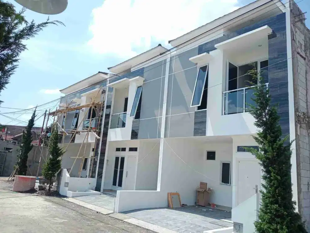 Rumah Mewah Dekat Beacukai Jakarta timur