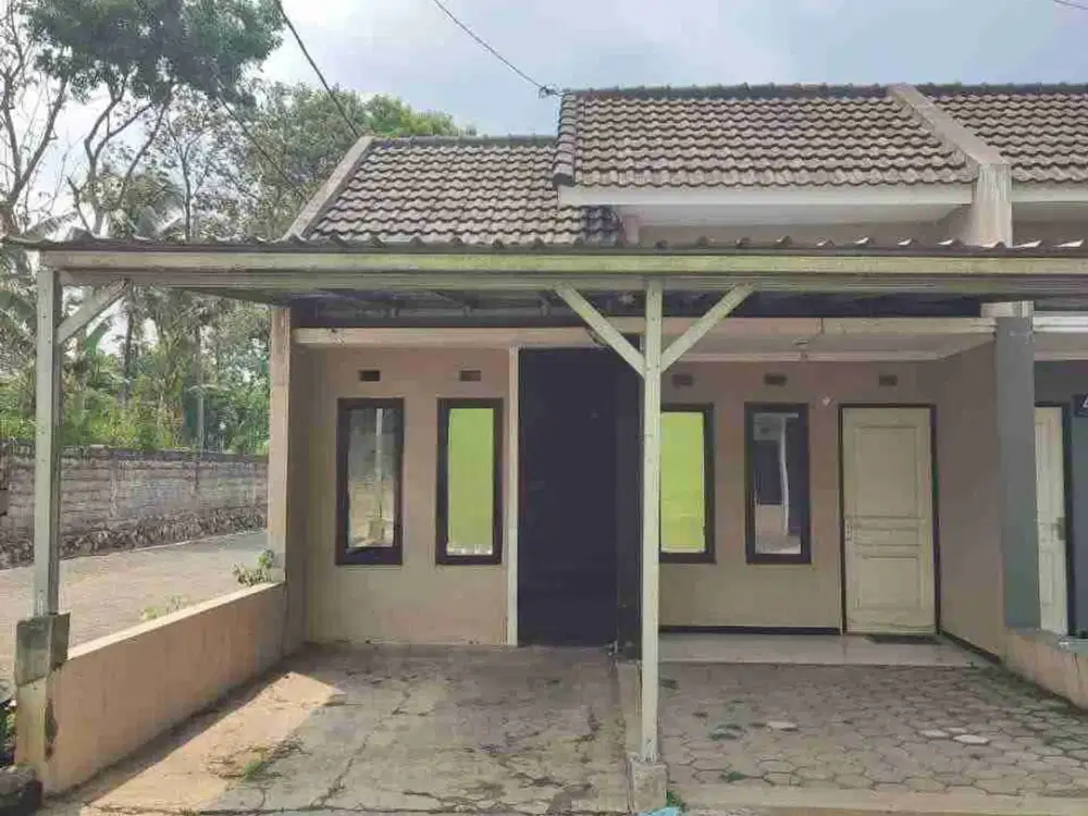 Dijual Rumah Terawat Di Banjararum Singosari Malang