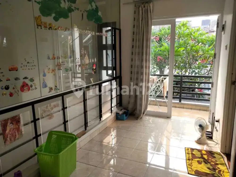 Rumah BU Di  Sektor 7C Gading Serpong
