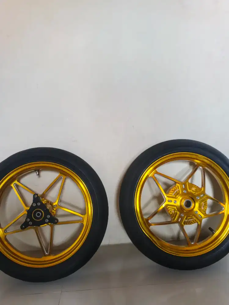 Veleg delkevic Aerox old/new