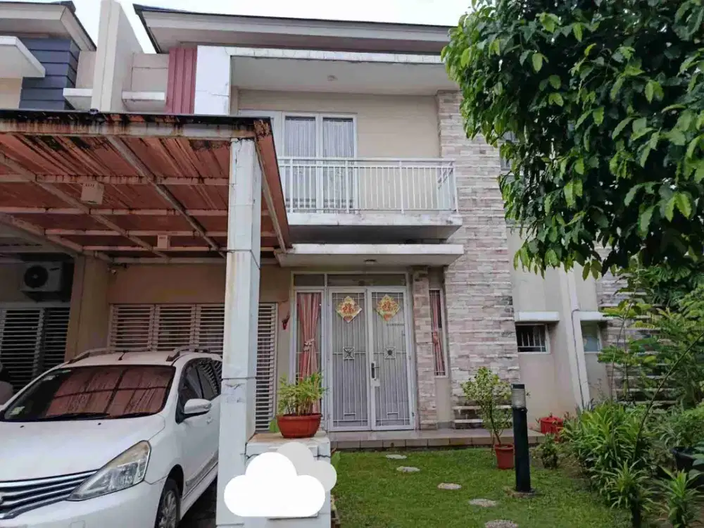 Dijual cepat Rumah 2 lantai di Summarecon Bekasi