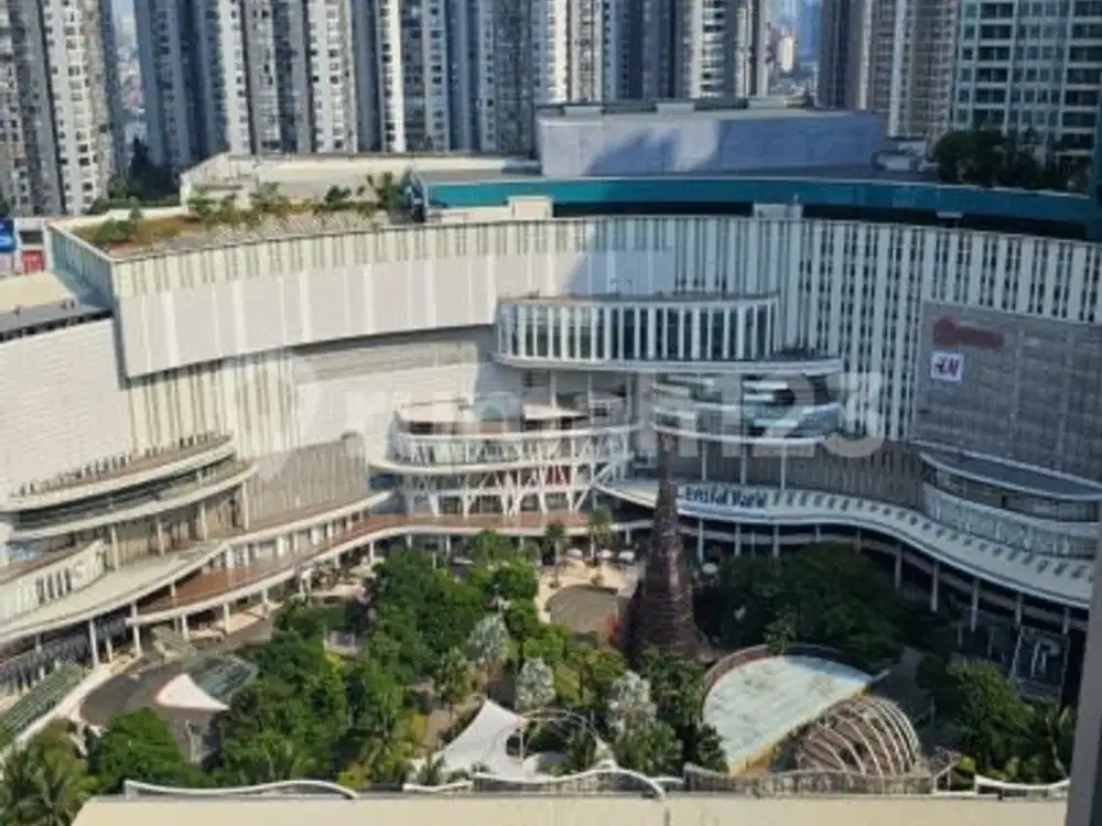 Royal Mediterania Garden Apartment