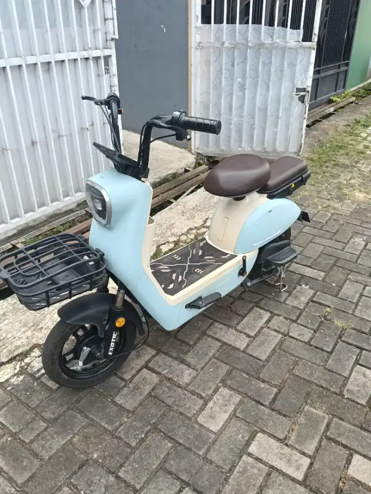 Jual cepat aja.. anak udah ga mau pake EV 922 bx