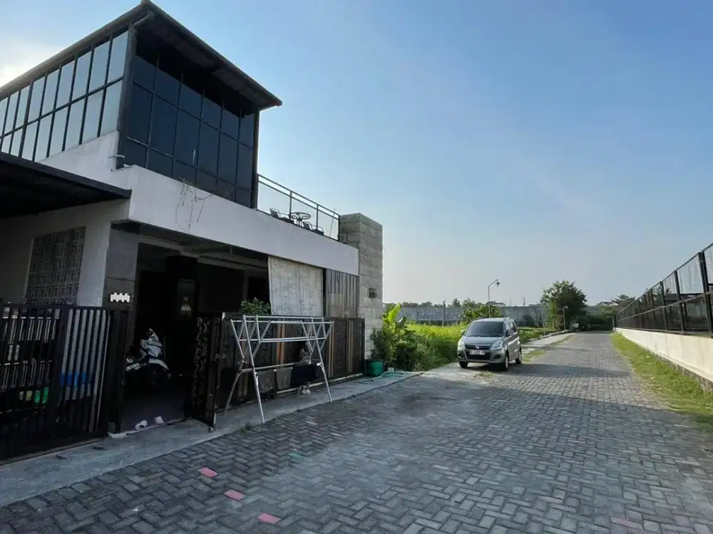 Barat Tugu Jogja, Rumah Cluster di Trihanggo, Siap Huni
