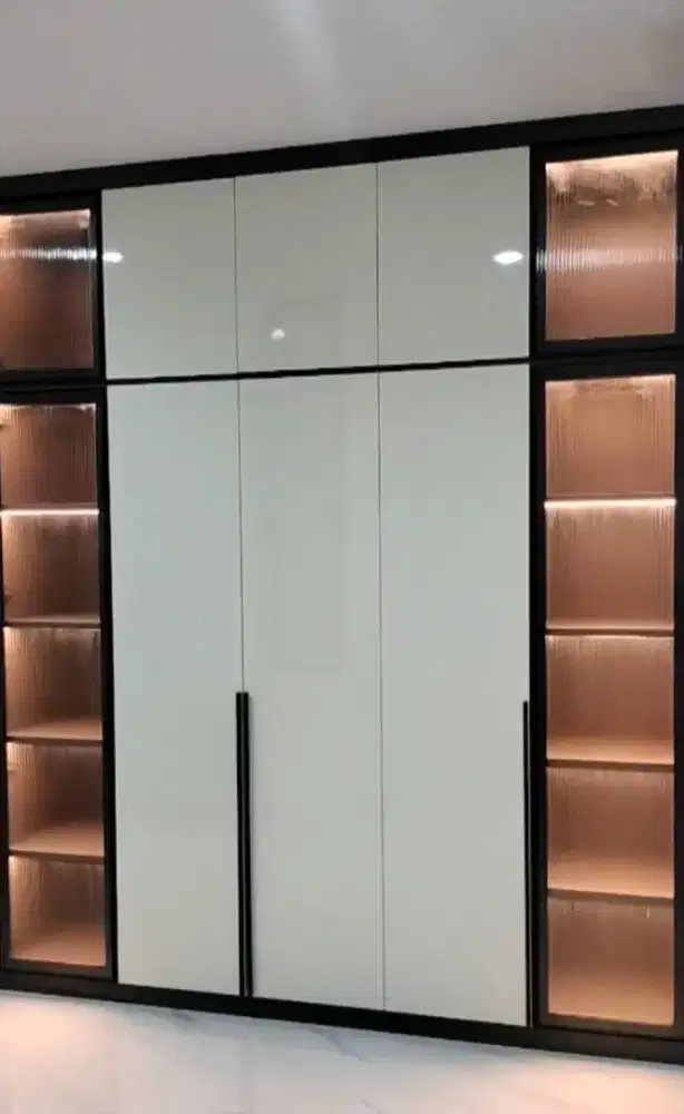 Furniture & Interior