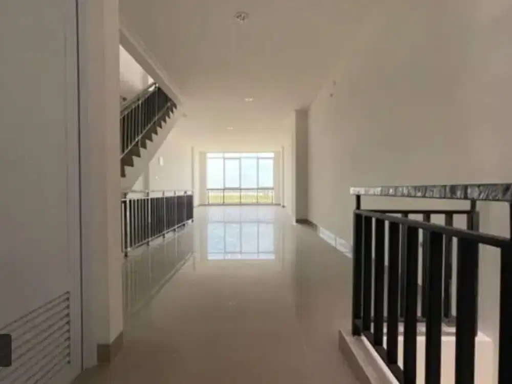 Dijual Ruko La Riviera Pik2, Uk.4.5x15m2, Badan Boulevard, Harga : 5M