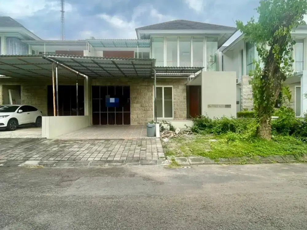 2Lt Minimalis Like New Rumah Citraland Grand Eastwood