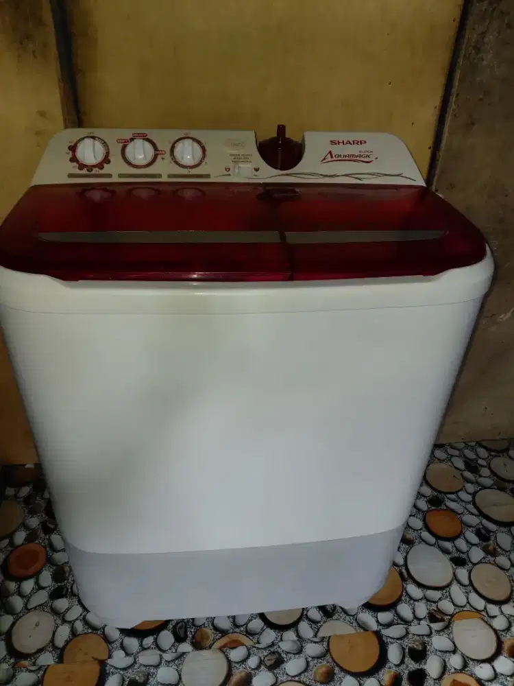 Mesin cuci sharp 9.5 kg kondisi baik kencang normal 100% no minus