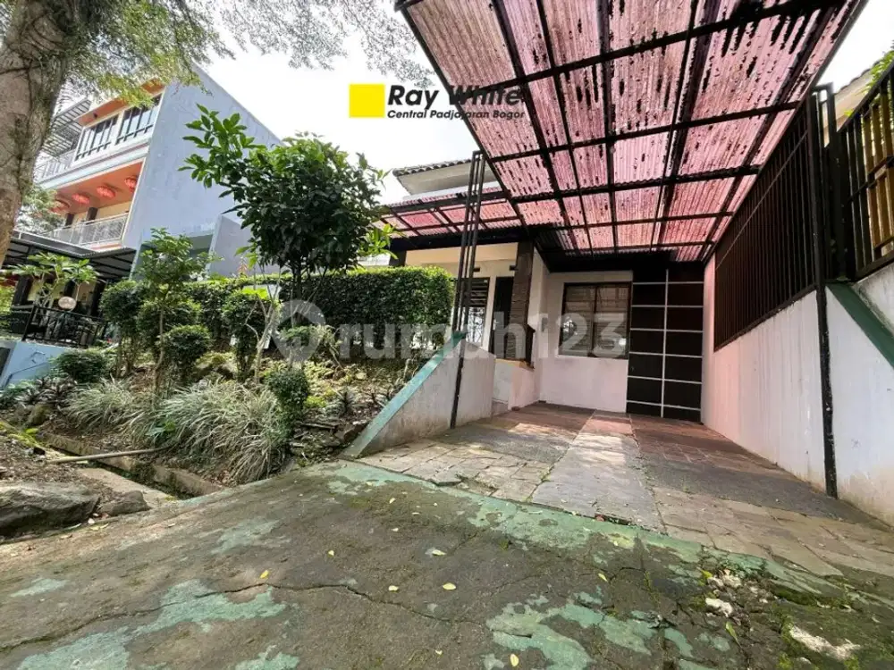 Rumah Dijual Hadap Taman di Bogor Nirwana Residence