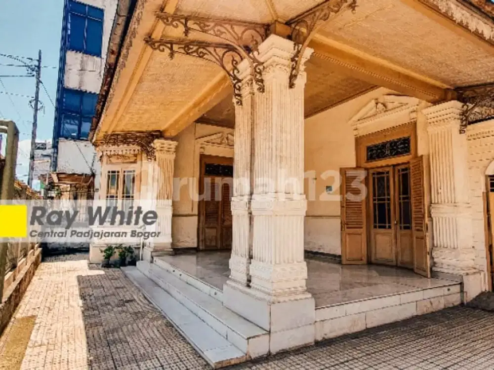 rumah klasik heritage di jalan suryakencana kota bogor