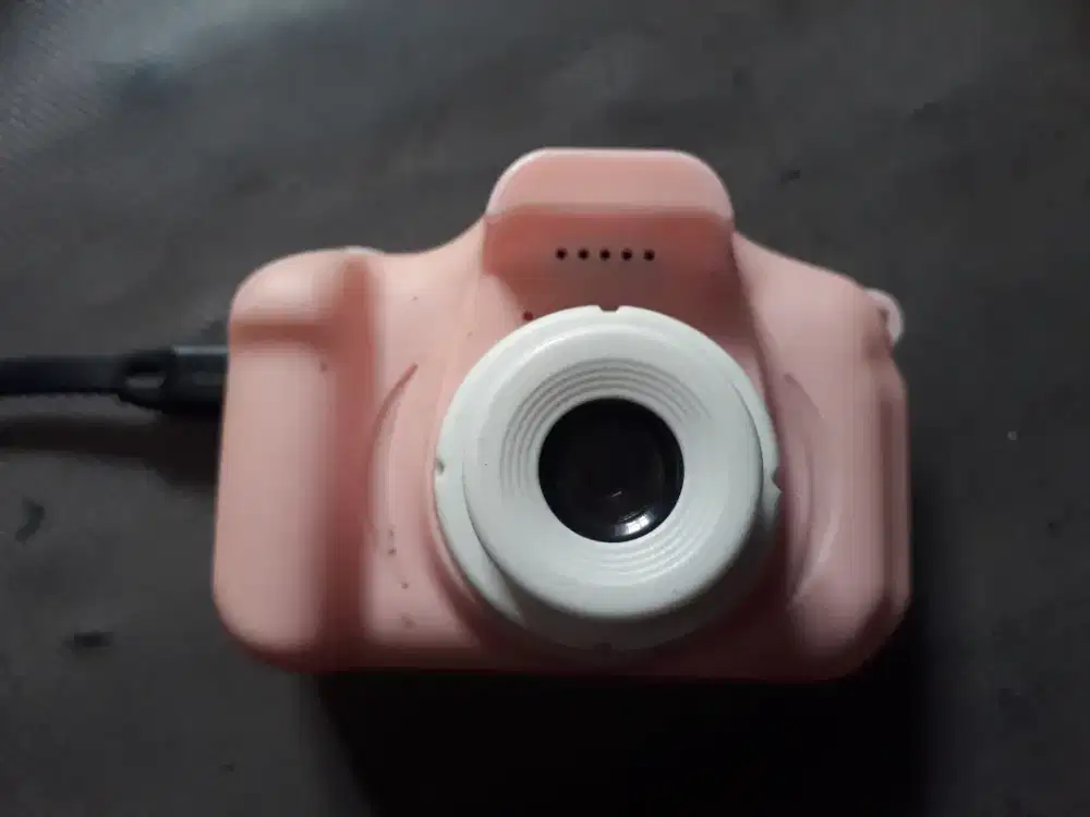 Camera anak catokan dan kipas tangan