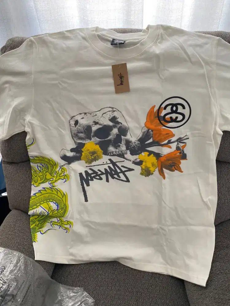 Stusst tees BNIB