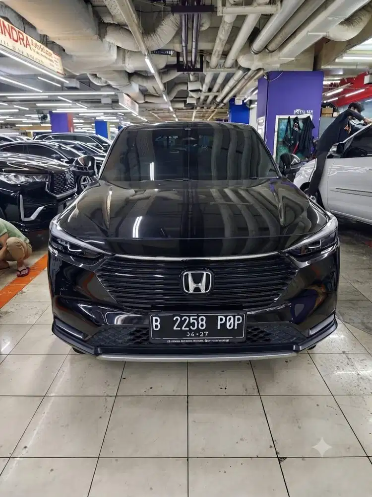 Honda HRV Se 2022 matic dp ringan km 38rb record