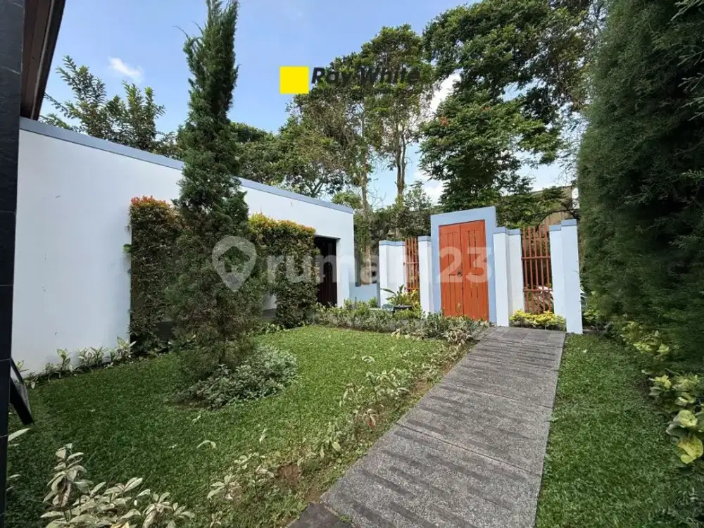 Vila di Vimala Hills Villa & Resort, Gadog, Megamendung, Bogor