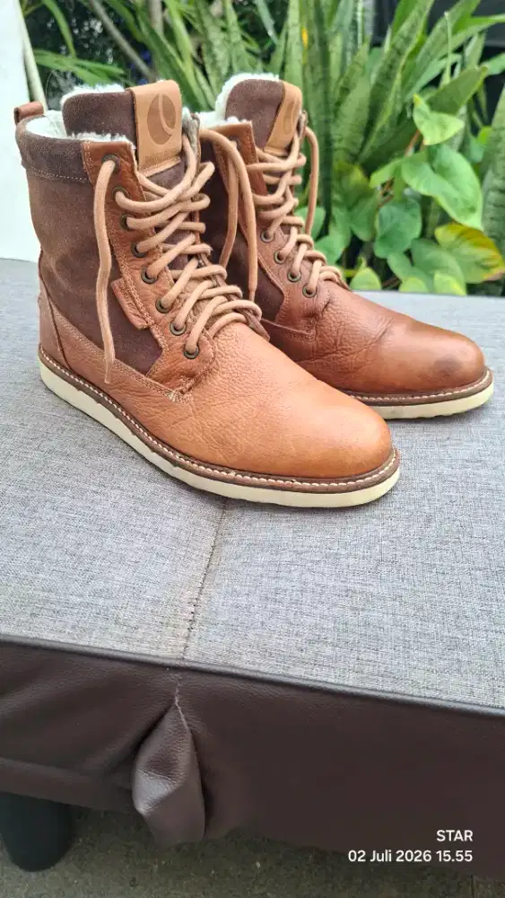 sepatu Milan Gr High Fur Brown