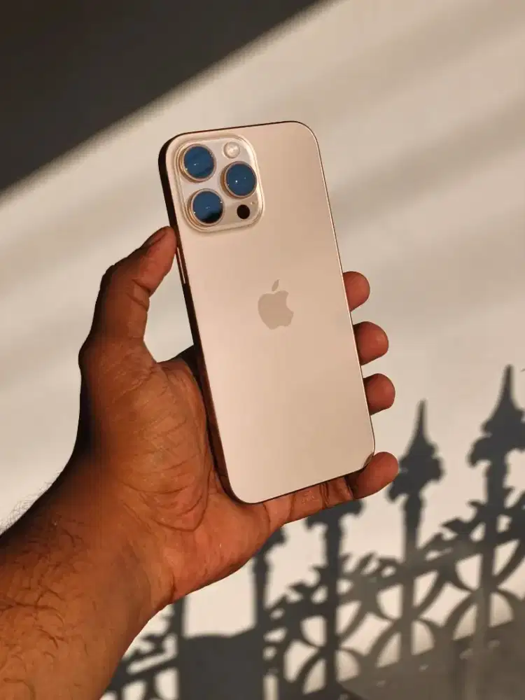 iPhone 16 Pro Max 512gb resmi Fullsett wuapik nemen