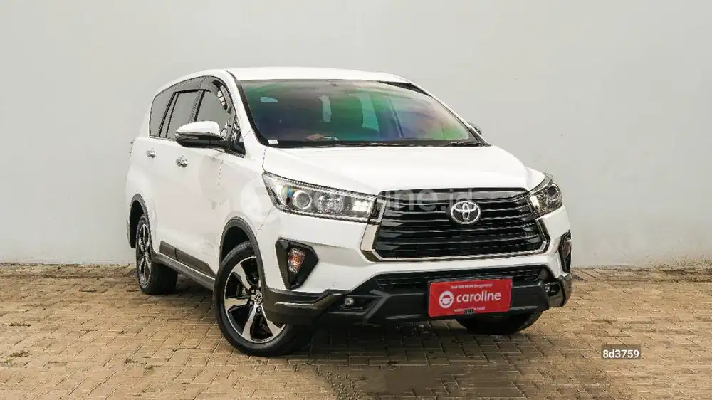 TOYOTA INNOVA VENTURER 2.4 2021 - MOBIL BERGARANSI DAN IRIT