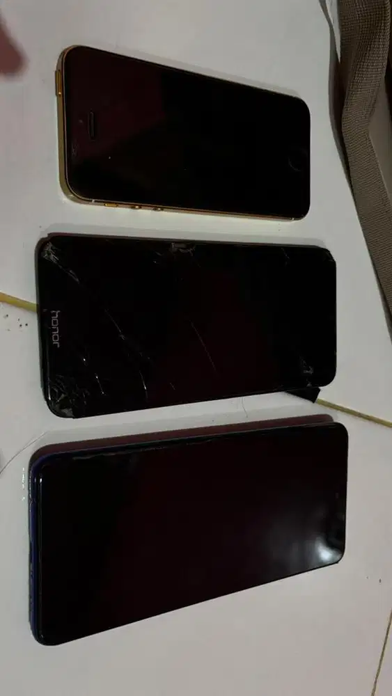 Iphone 5, poco, honor