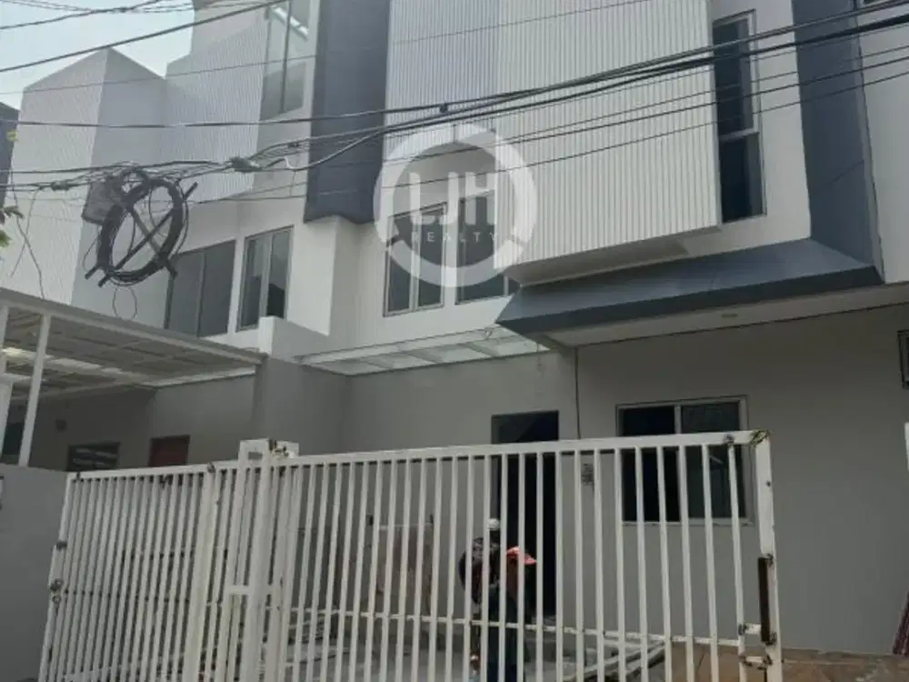 Dijual Rumah Baru 3 Lantai Cantik di Jatipulo, Tomang, Jakarta Barat., Tomang
