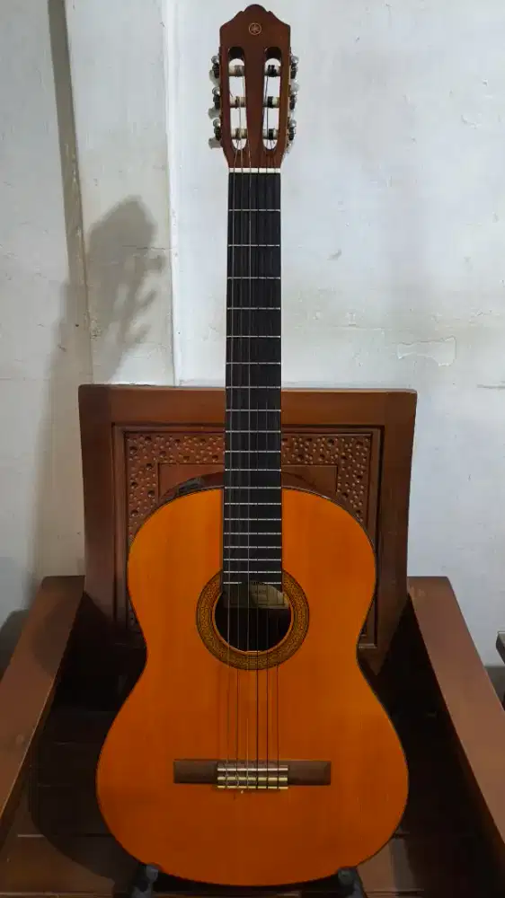 Gitar yamaha cgx102 original ada minus