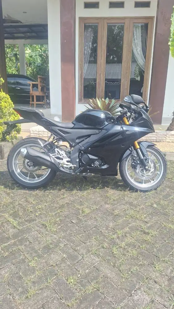 YAMAHA R15 V4 2022 BUTUH CEPAT