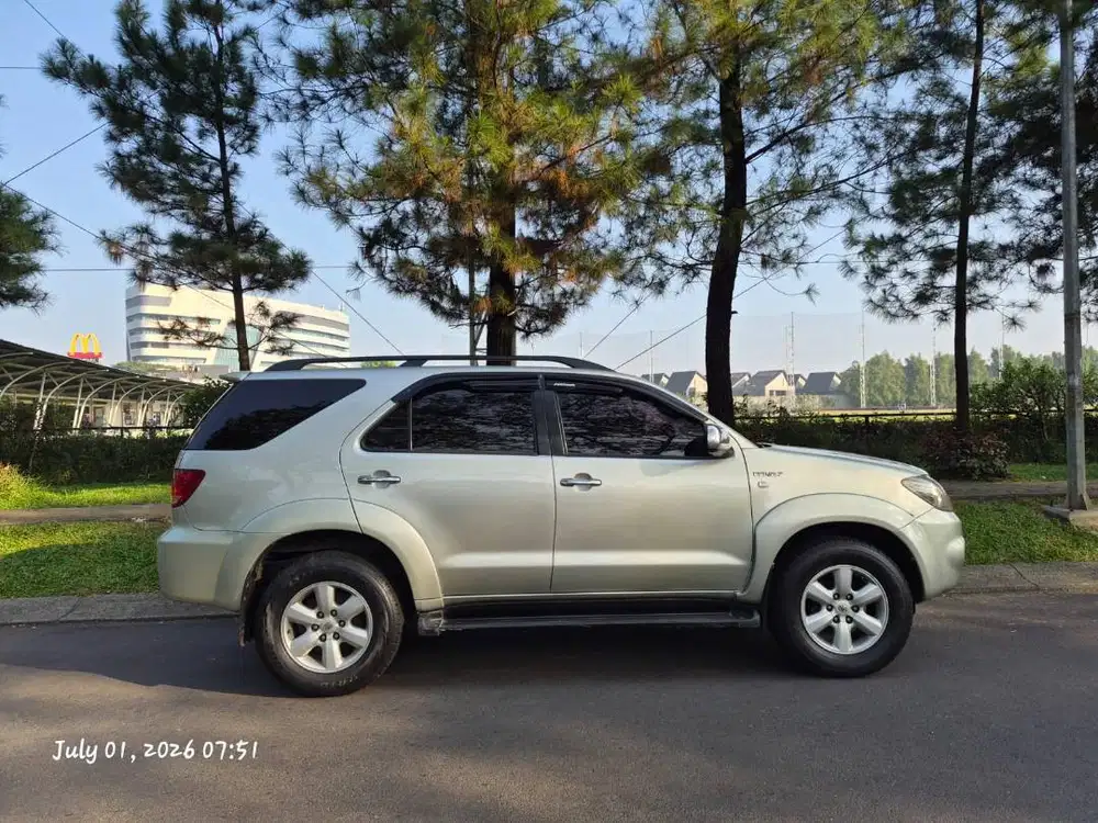 FORTUNER 2.7 G (KM 117rb)