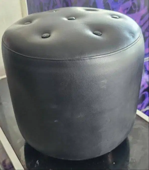 Jual Sofa Hitam Bundar