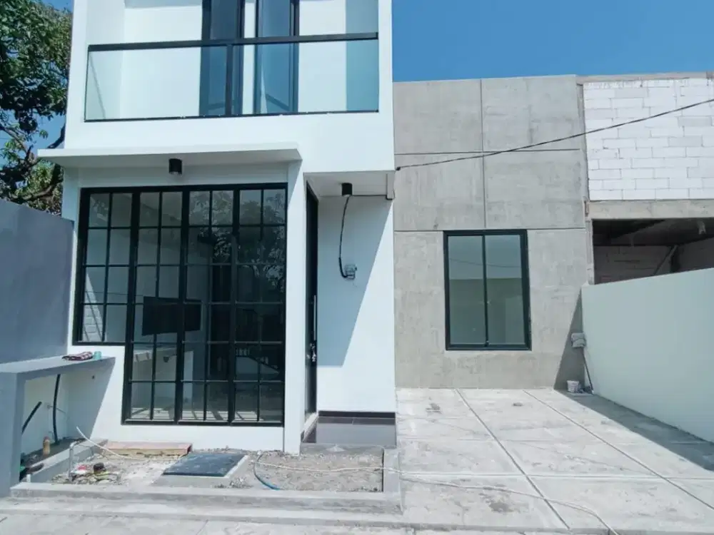 DIJUAL RUMAH BARU 2 LANTAI GRAND KUWUKAN SURABAYA BARAT
