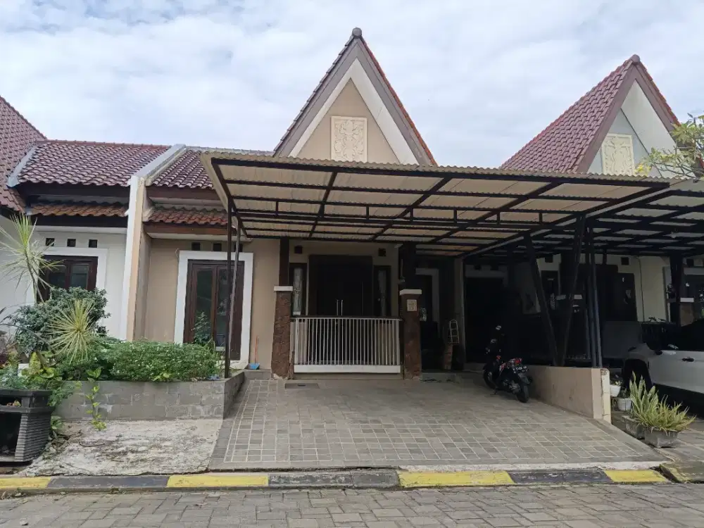 Rumah taman sari Majapahit