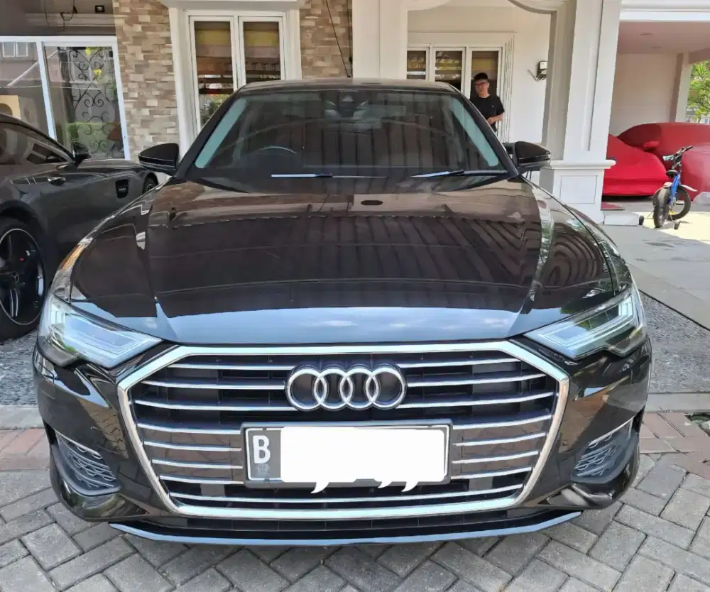 Audi A6 4.0 tfsi twin turbo 2022