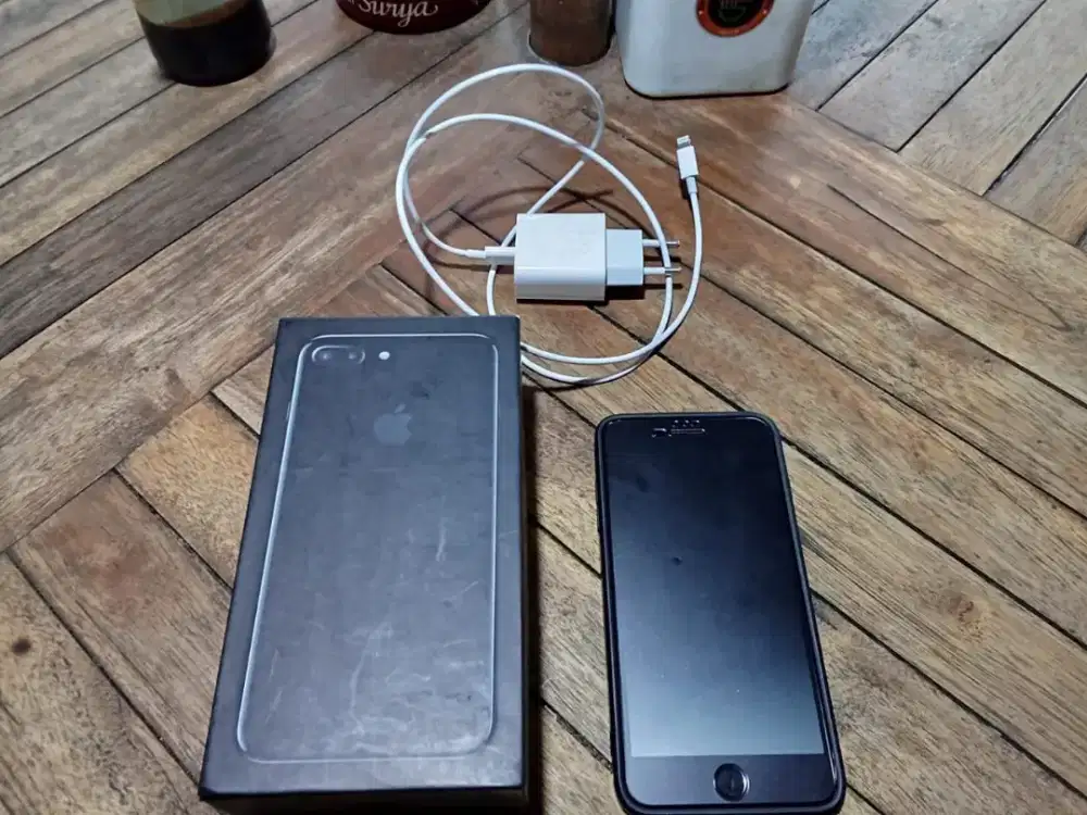 iPhone 7+ Black