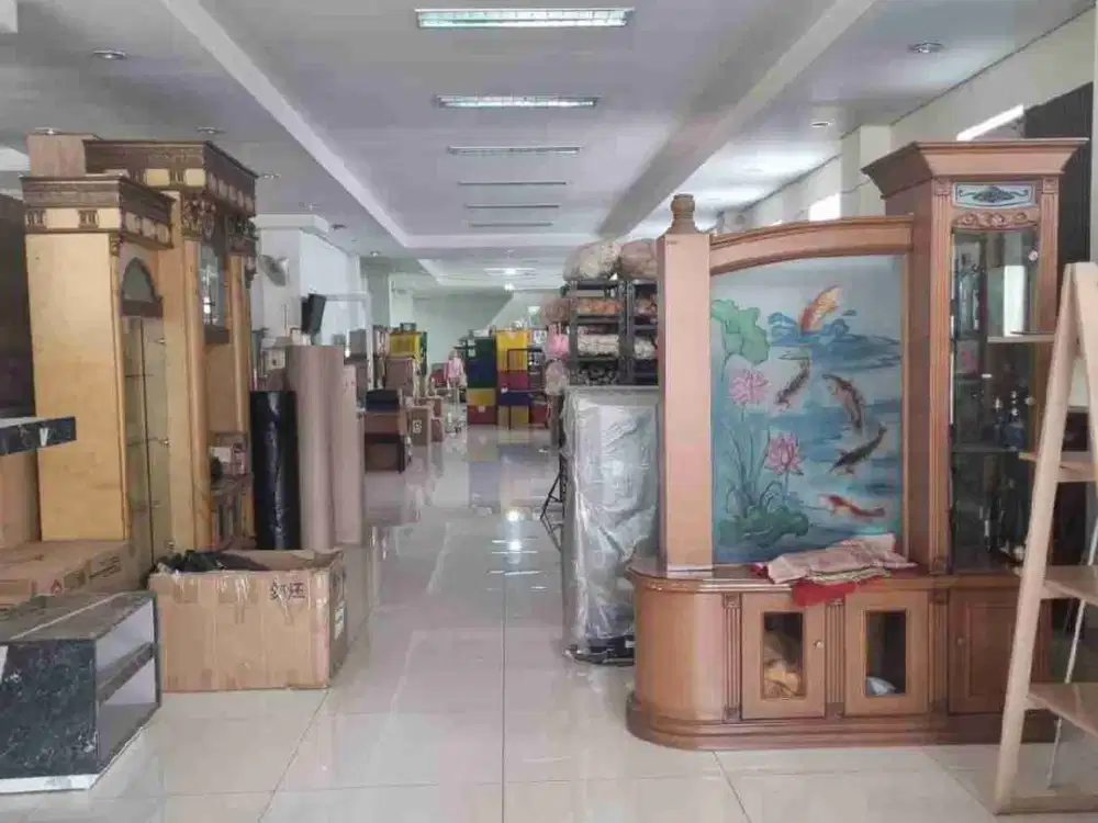Disewa Tempat Usaha Lokasi Strategis di Bekasi Utara