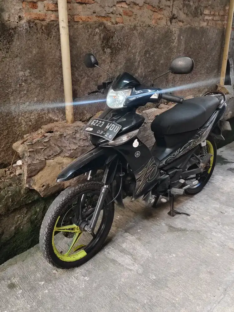 VEGA ZR 2011 Hitam Komplit