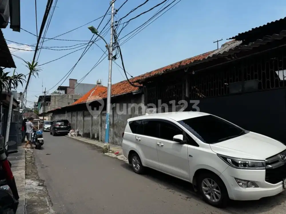 Disewa Gudang Ex Pabrik di Jembatan 2 Angke Tambora Jakarta Barat