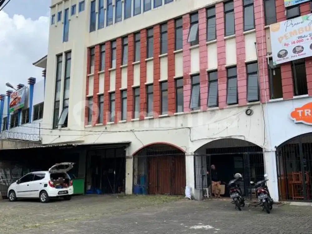 Dijual Ruko 4 Lantai di Taman Ratu Daan Mogot , Duri Kepa Jakarta Barat