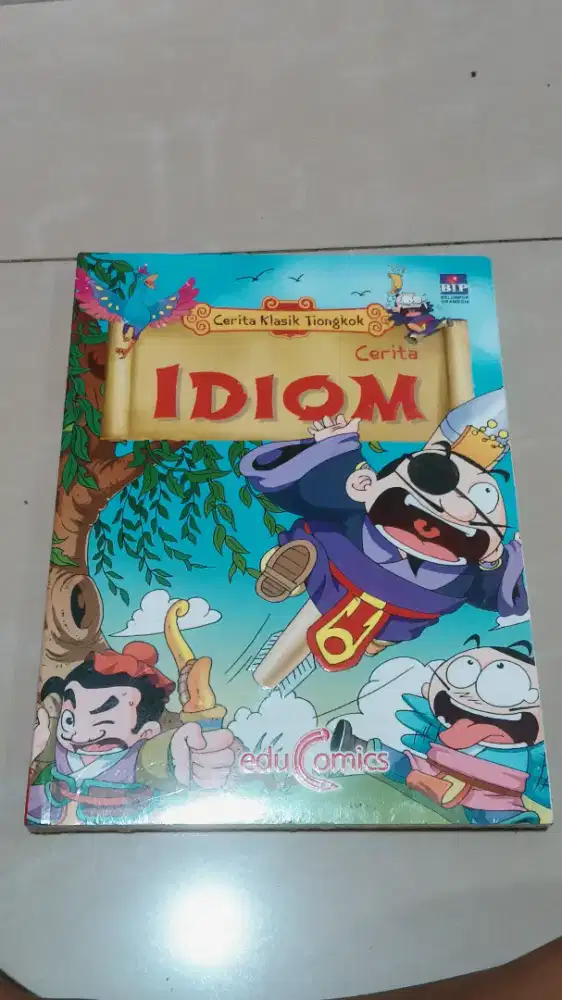 Buku Hard Copy tentang Dongeng China Klasik