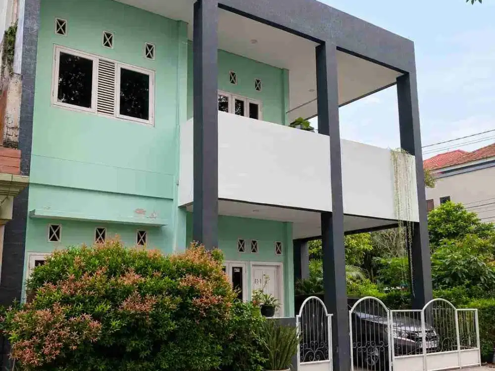 Disewakan Rumah 2 Lantai Posisi Hoek Samping Villa Melati Mas Di Jalan Utama Perumahan Griya Asri Jelupang Serpong Tangerang